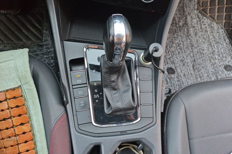 Volkswagen Bora 2019 immagine di auto #16