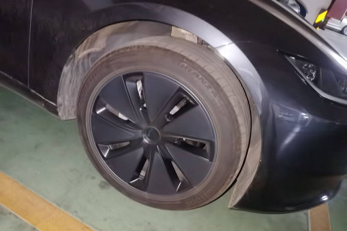 Tesla Model 3 2025 car image #9