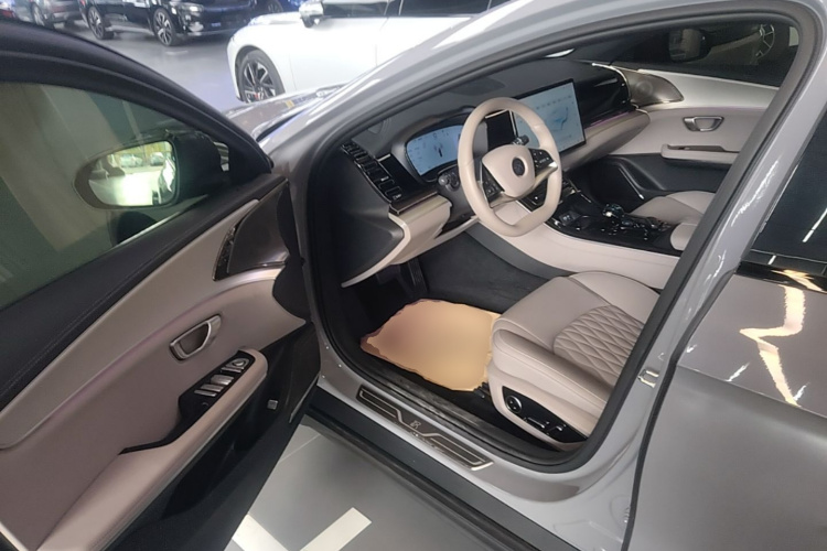 BYD Han 2025 #16 BYD Han 2025 immagine di auto #16