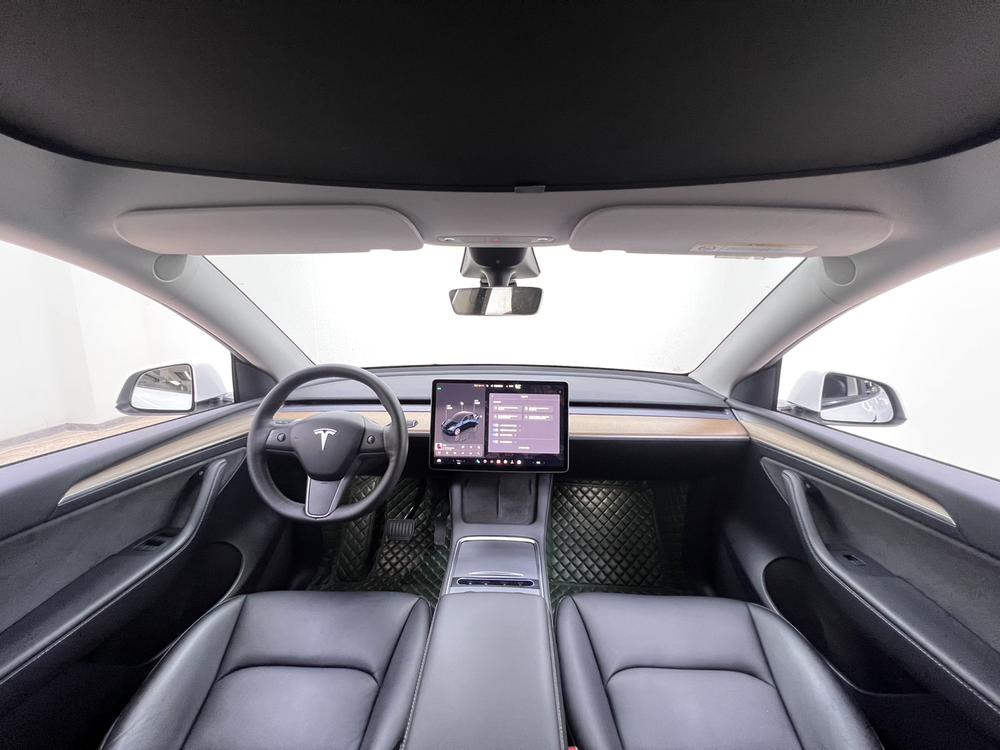 Tesla Model Y 2022 #22 Tesla Model Y 2022 car image #22