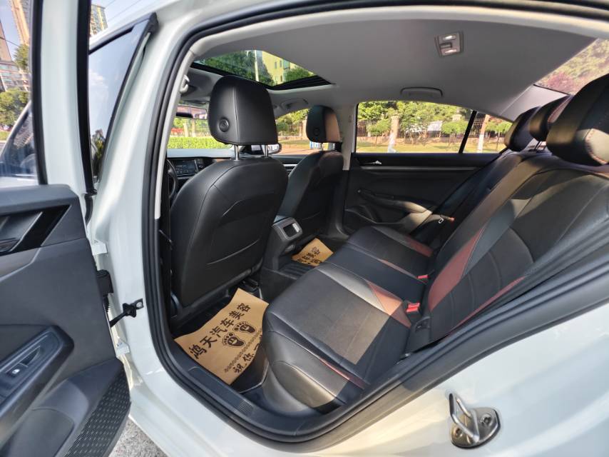 Volkswagen Bora 2019 car image #5