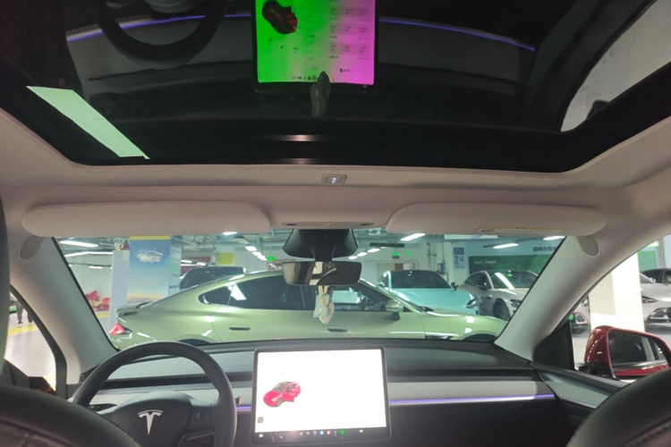 Tesla Model Y 2024 #20 Tesla Model Y 2024 immagine di auto #20