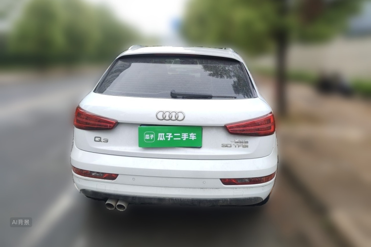 Audi Q3 2017 car image #6