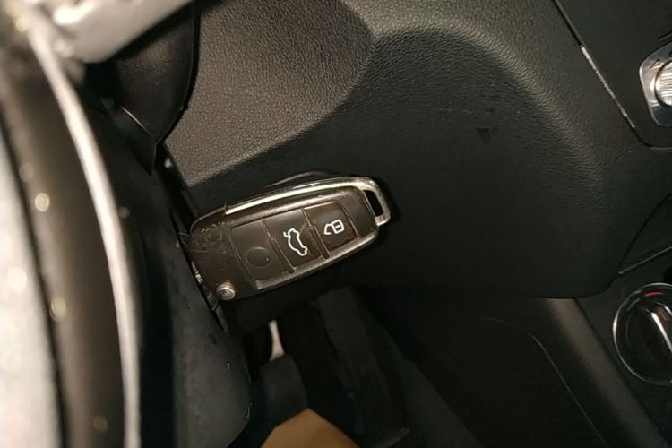 Audi Q3 2016 #9 Audi Q3 2016 immagine di auto #9