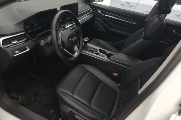 GEELY Emgrand 2022 #19 GEELY Emgrand 2022 imagen de coche #19