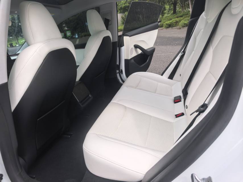 Tesla Model 3 2025 car image #6