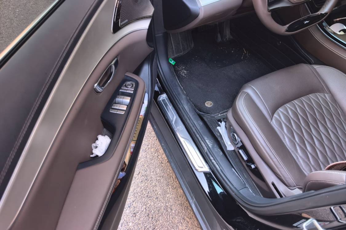BYD Han 2024 car image #23