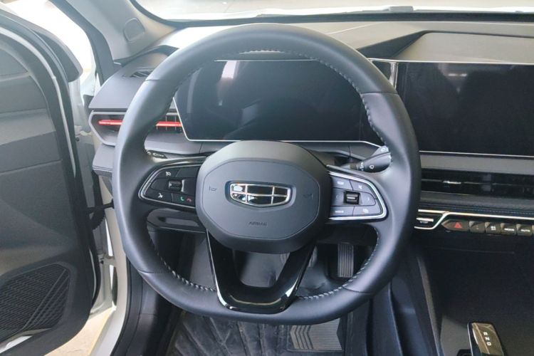 GEELY Binray 2025 #11 GEELY Binray 2025 imagen de coche #11