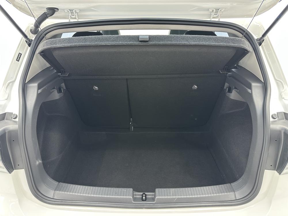 Volkswagen T-Cross 2022 #17 Volkswagen T-Cross 2022 car image #17