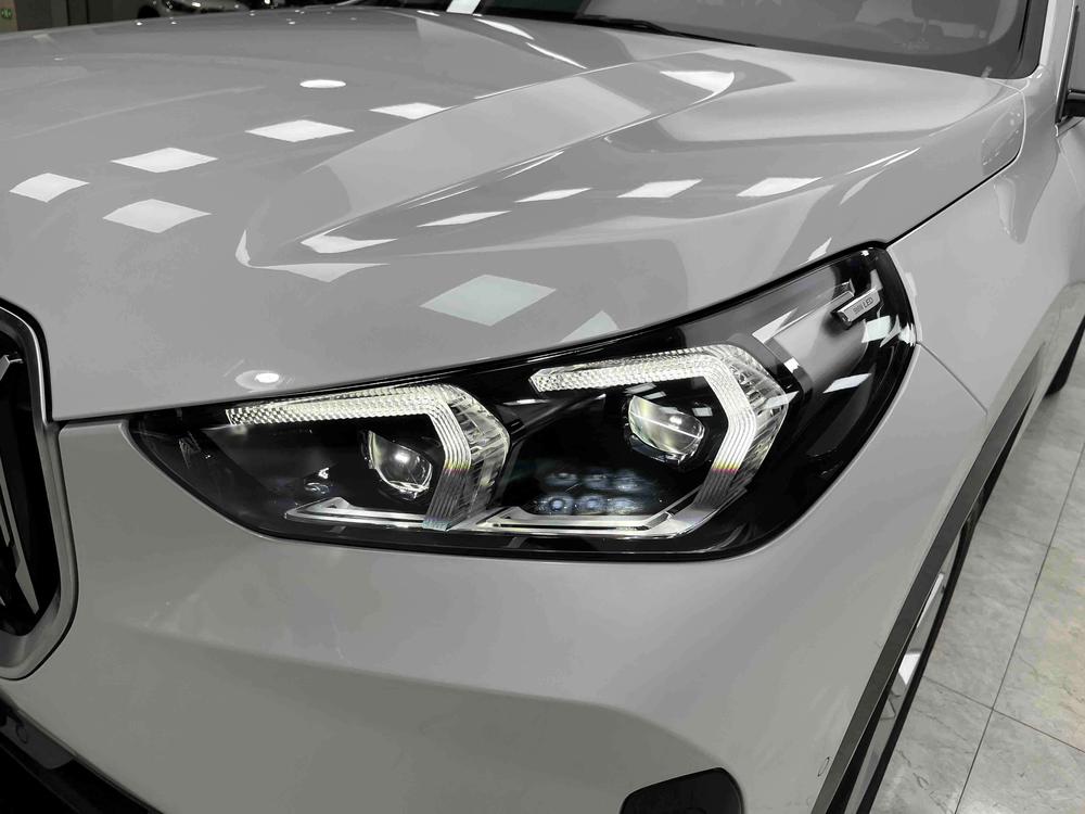 BMW X1 2024 car image #8