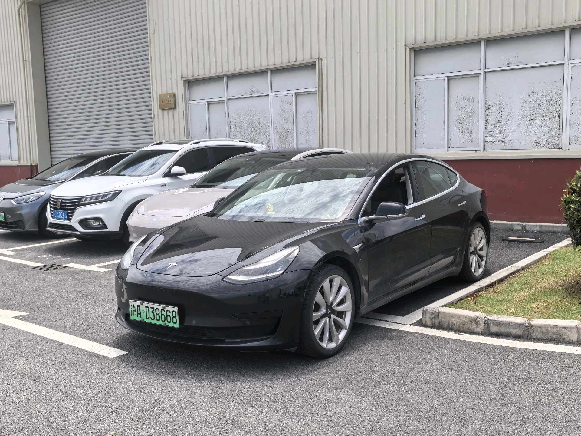 Tesla Model 3 2020 Tesla Model 3 2020 car image
