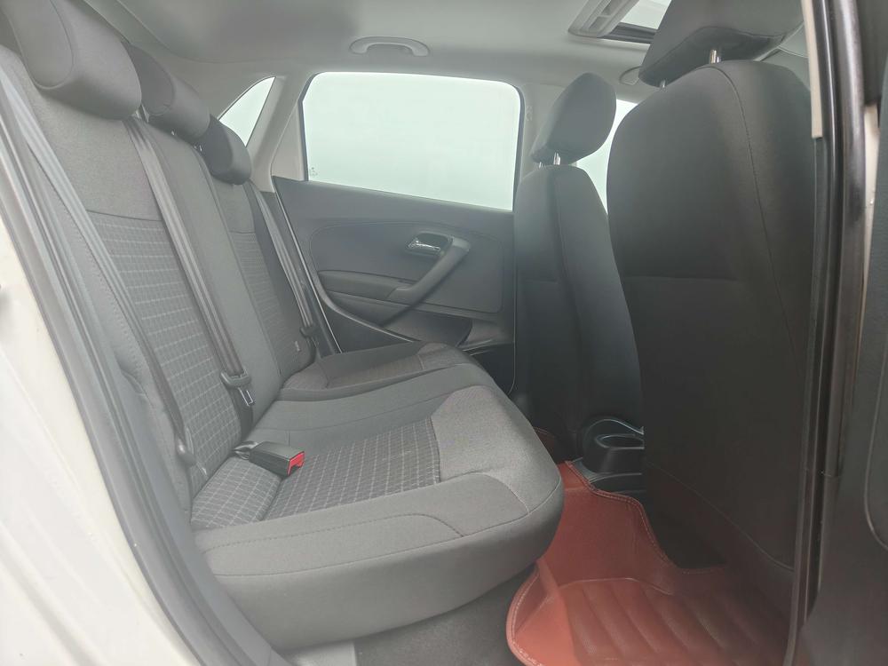 Volkswagen Polo 2016 #15 Volkswagen Polo 2016 car image #15