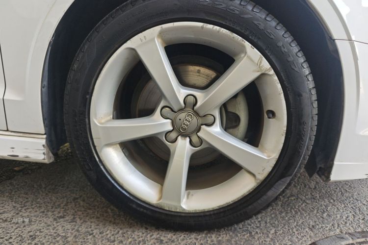 Audi A3 2018 car image #9