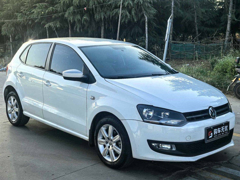 Volkswagen Polo 2013 #4 Volkswagen Polo 2013 изображение автомобиля #4