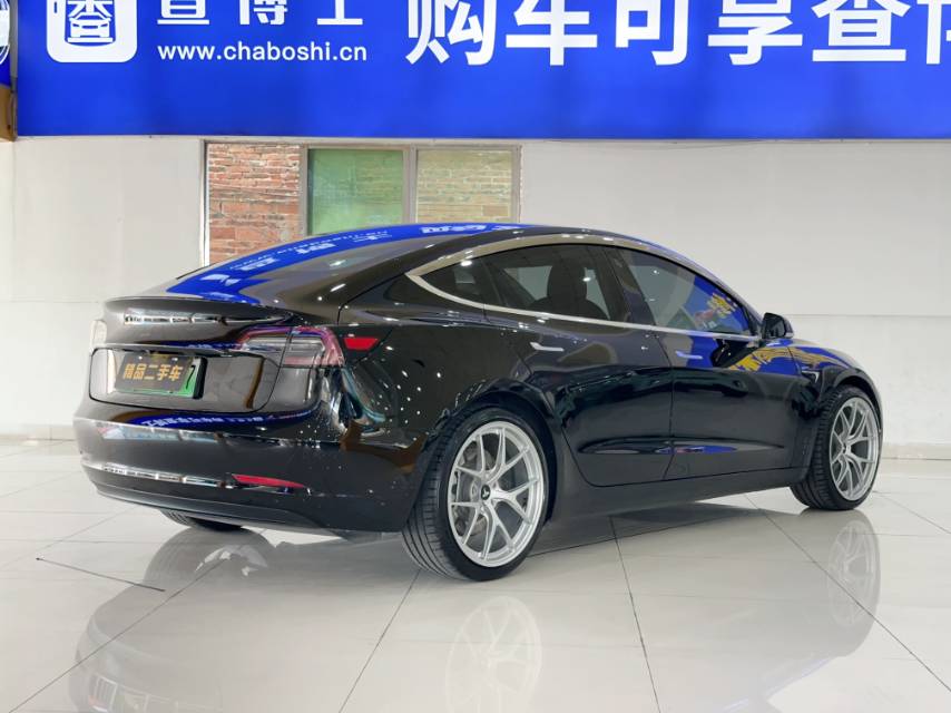 Tesla Model 3 2020 car image #4