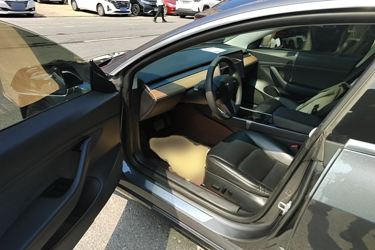 Tesla Model 3 2020 #16 Tesla Model 3 2020 car image #16