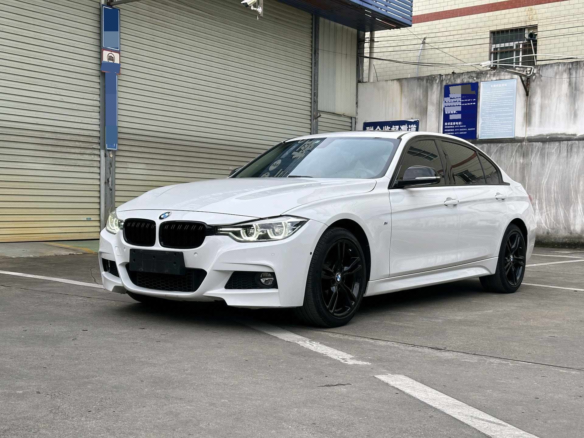 BMW 3 Series 2018 car image 