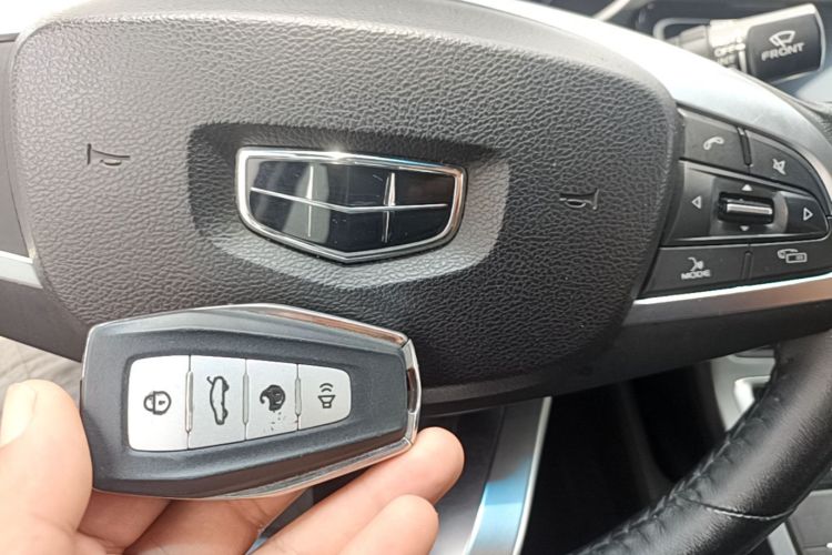 GEELY Emgrand 2019 #9 GEELY Emgrand 2019 car image #9