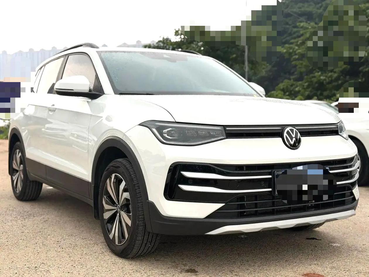 Volkswagen Tharu 2026 car image #2