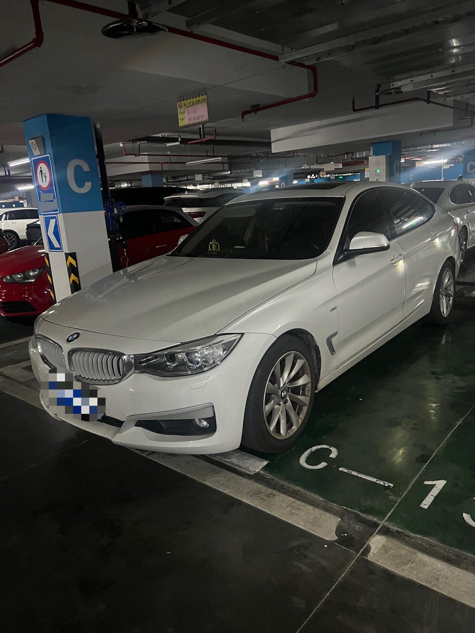 BMW 3 Series GT 2013 car image 