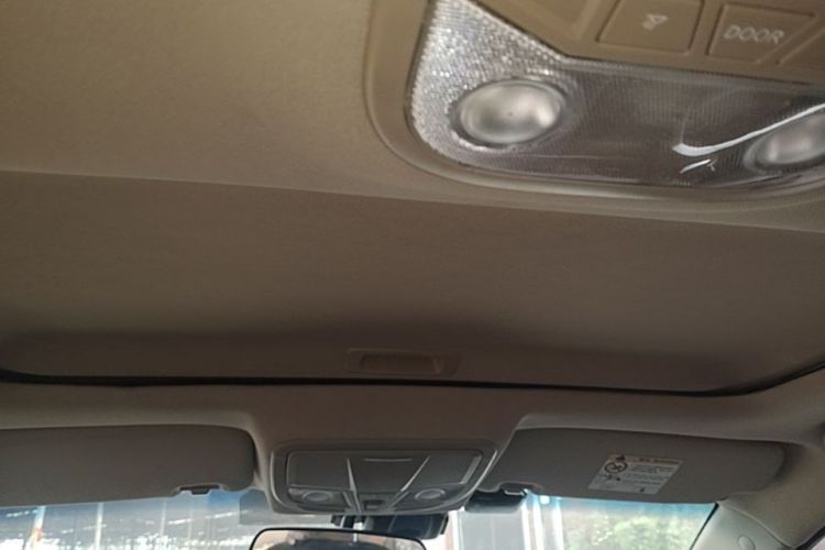 GEELY Emgrand 2017 car image #20