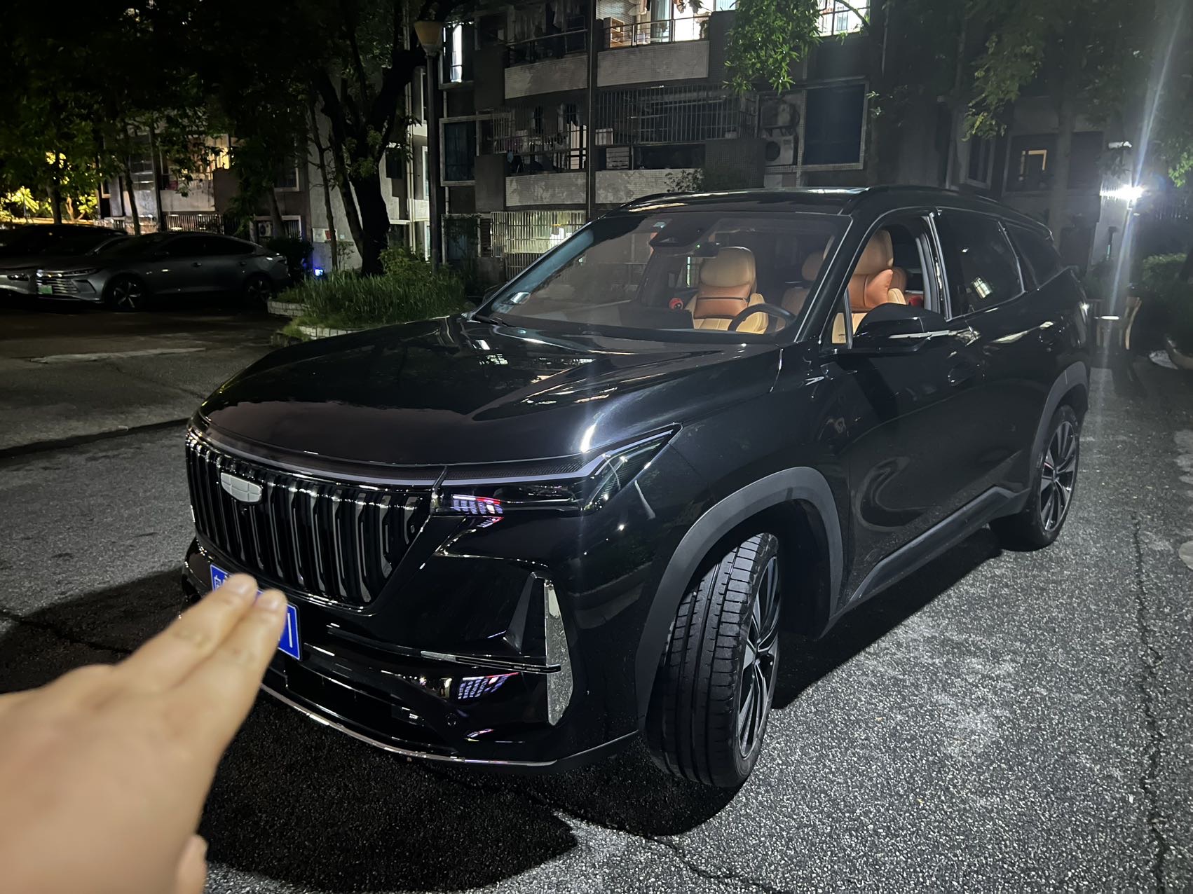 GEELY Boyue L 2025 car image 