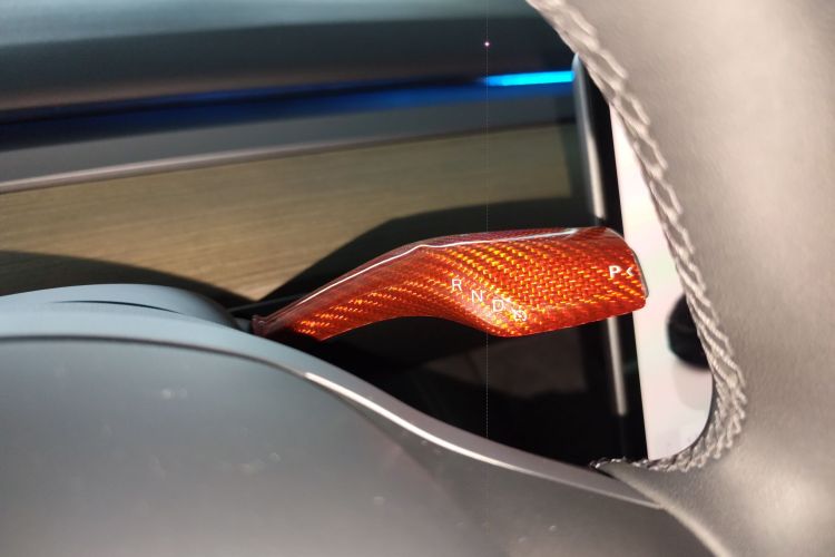 Tesla Model Y 2023 #14 Tesla Model Y 2023 car image #14