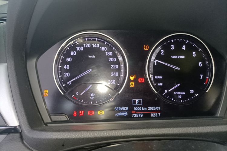 BMW X1 2019 car image #12