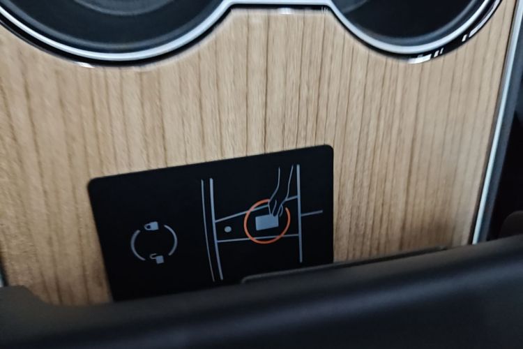 Tesla Model 3 2020 #14 Tesla Model 3 2020 car image #14