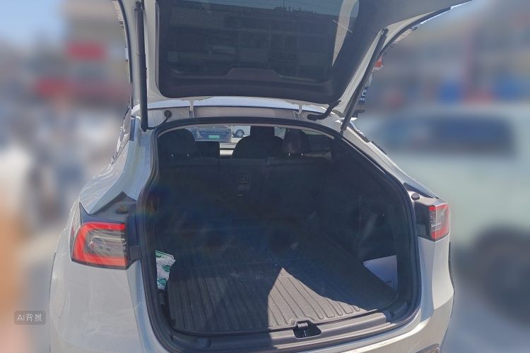 Tesla Model Y 2024 #21 Tesla Model Y 2024 car image #21