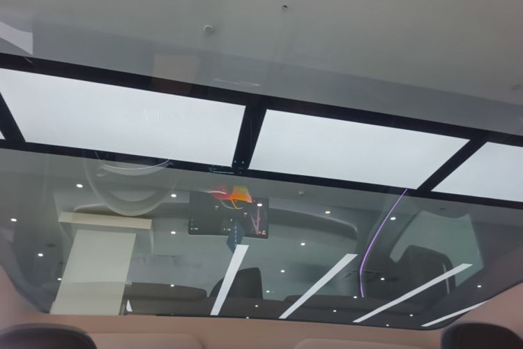 Tesla Model Y 2025 #18 Tesla Model Y 2025 car image #18