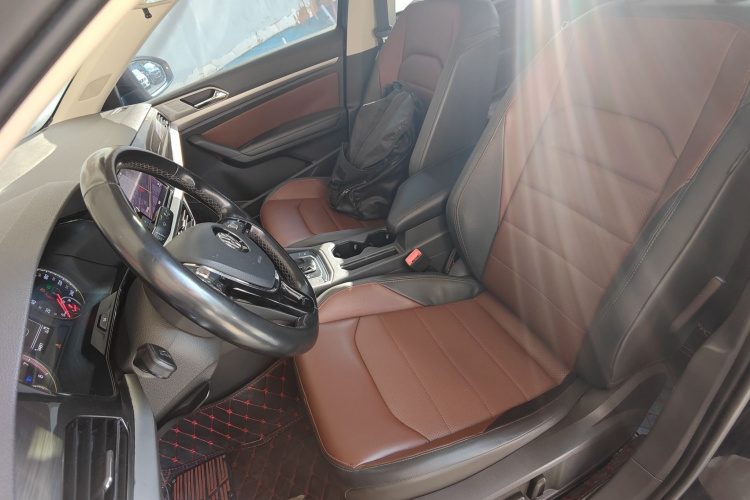 Volkswagen Lavida 2018 car image #19