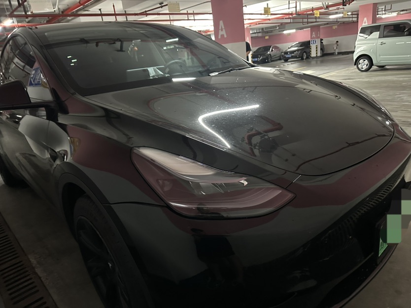 Tesla Model Y 2023 #2 Tesla Model Y 2023 car image #2