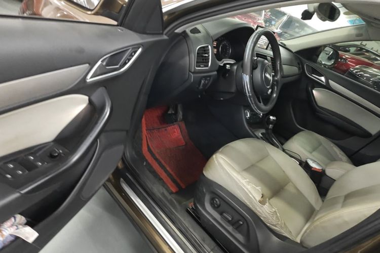 Audi Q3 2015 #16 Audi Q3 2015 car image #16