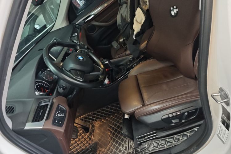BMW X1 2019 #15 BMW X1 2019 car image #15