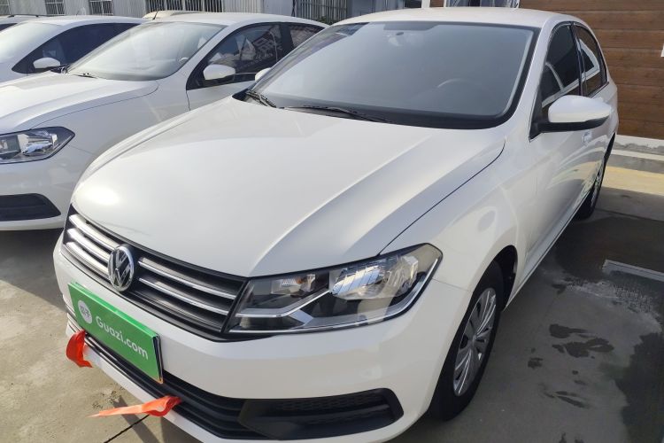 Volkswagen Santana 2020 car image #2