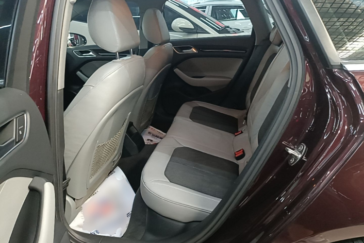 Audi A3 2017 immagine di auto #13