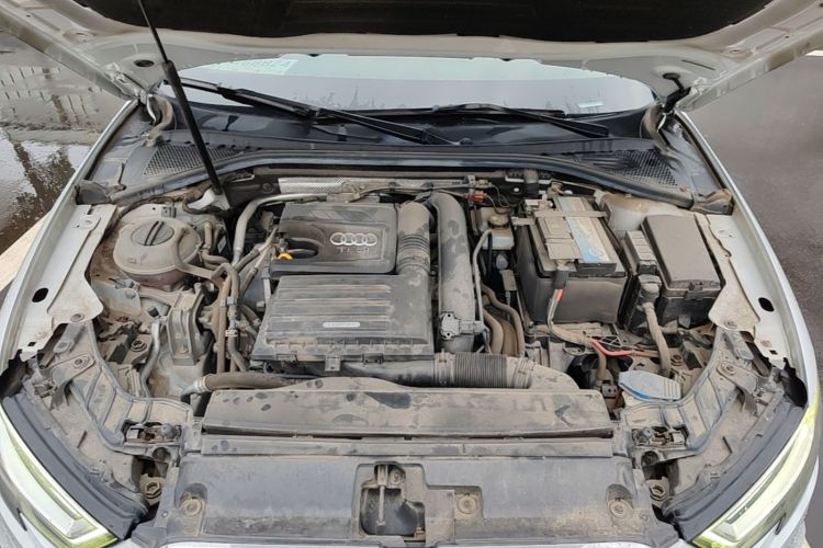 Audi A3 2019 immagine di auto #22