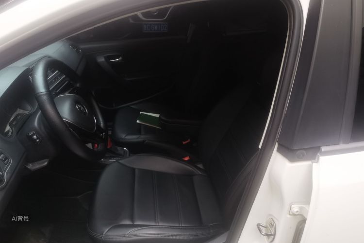 Volkswagen Polo 2015 #17 Volkswagen Polo 2015 car image #17