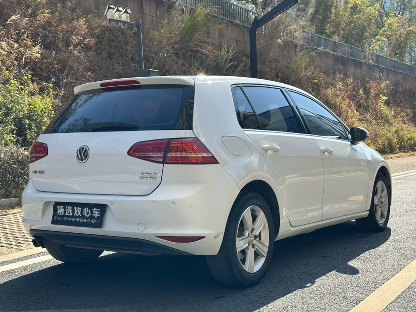 Volkswagen Golf 2016 car image #7