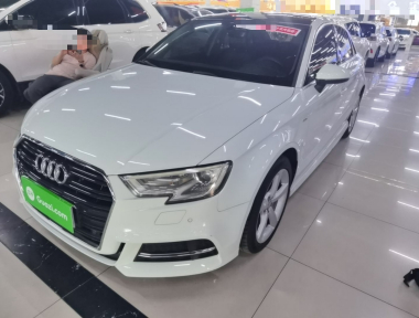 Audi A3 2017 car image 