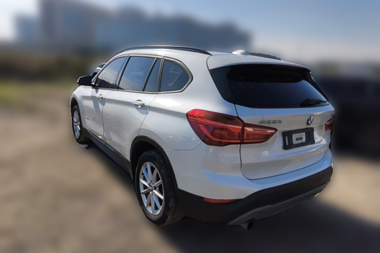 BMW X1 2017 #5 BMW X1 2017 car image #5