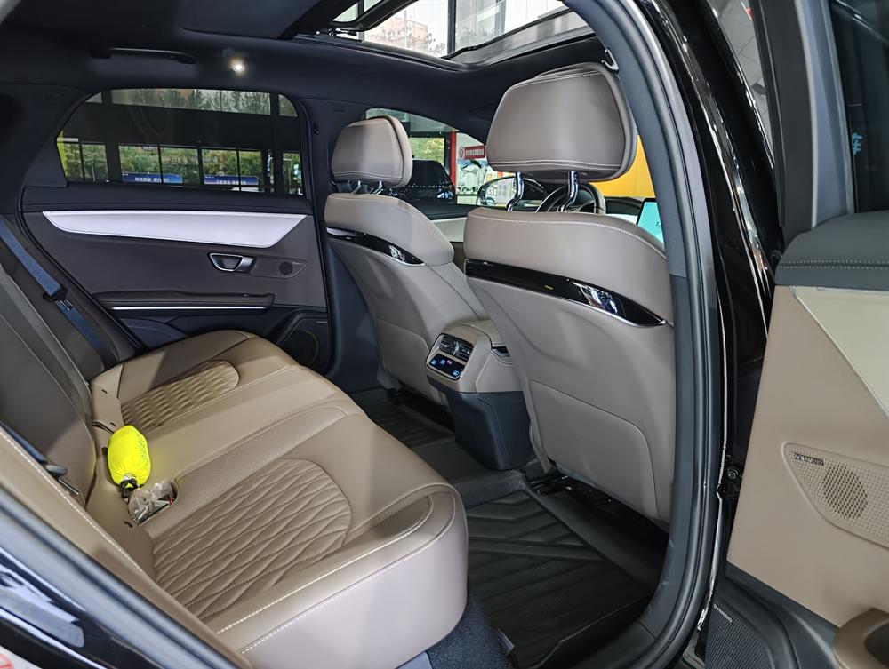 BYD Han 2025 #17 BYD Han 2025 изображение автомобиля #17