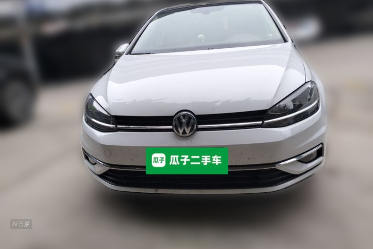 Volkswagen Golf 2020 car image #3