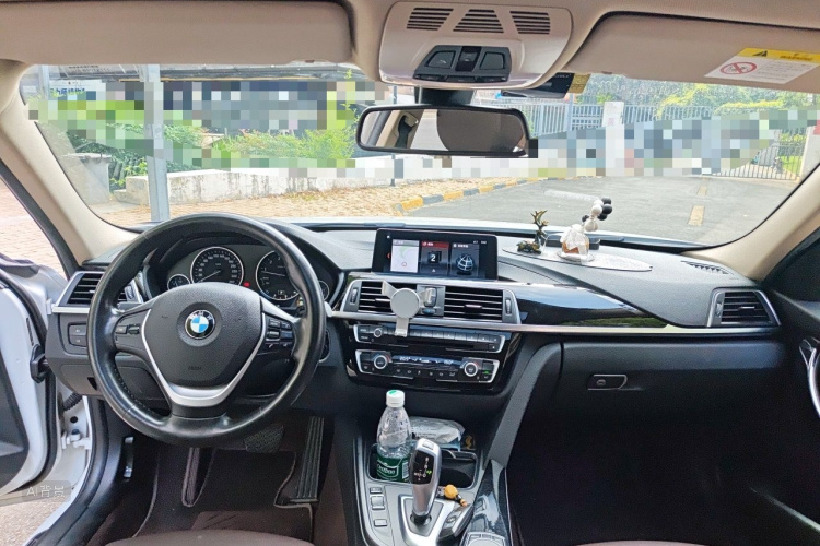 BMW 3 Series 2018 #11 BMW 3 Series 2018 car image #11