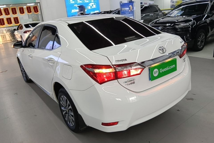 Toyota Corolla 2017 #5 Toyota Corolla 2017 car image #5