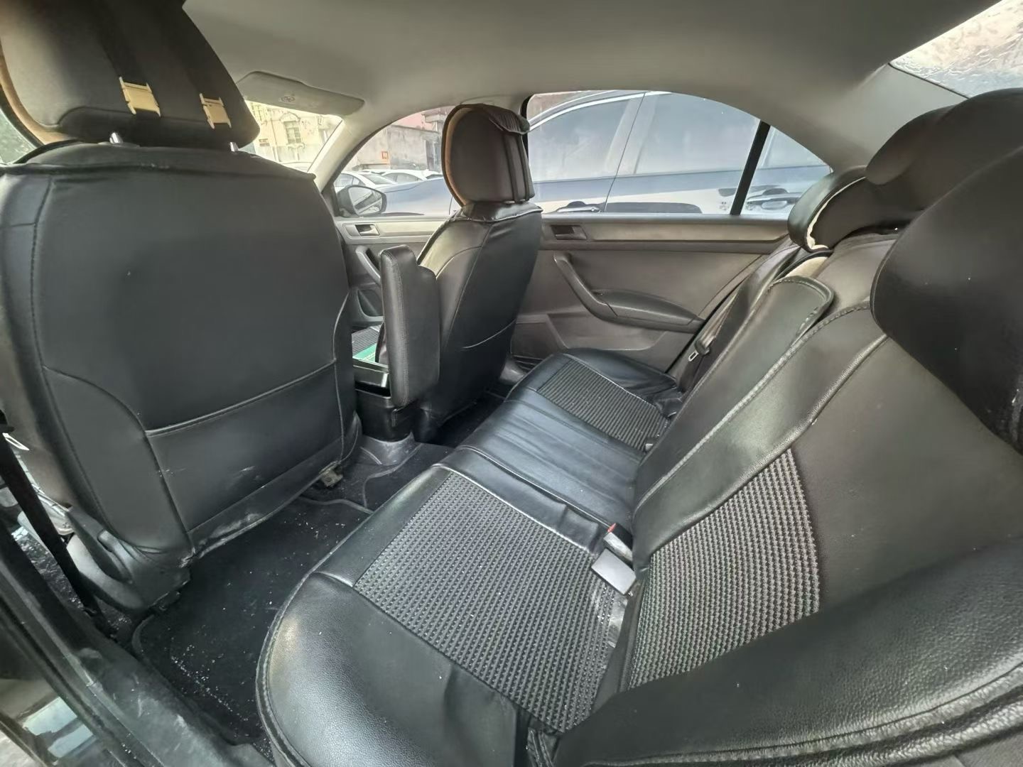 Volkswagen Santana 2022 car image #4