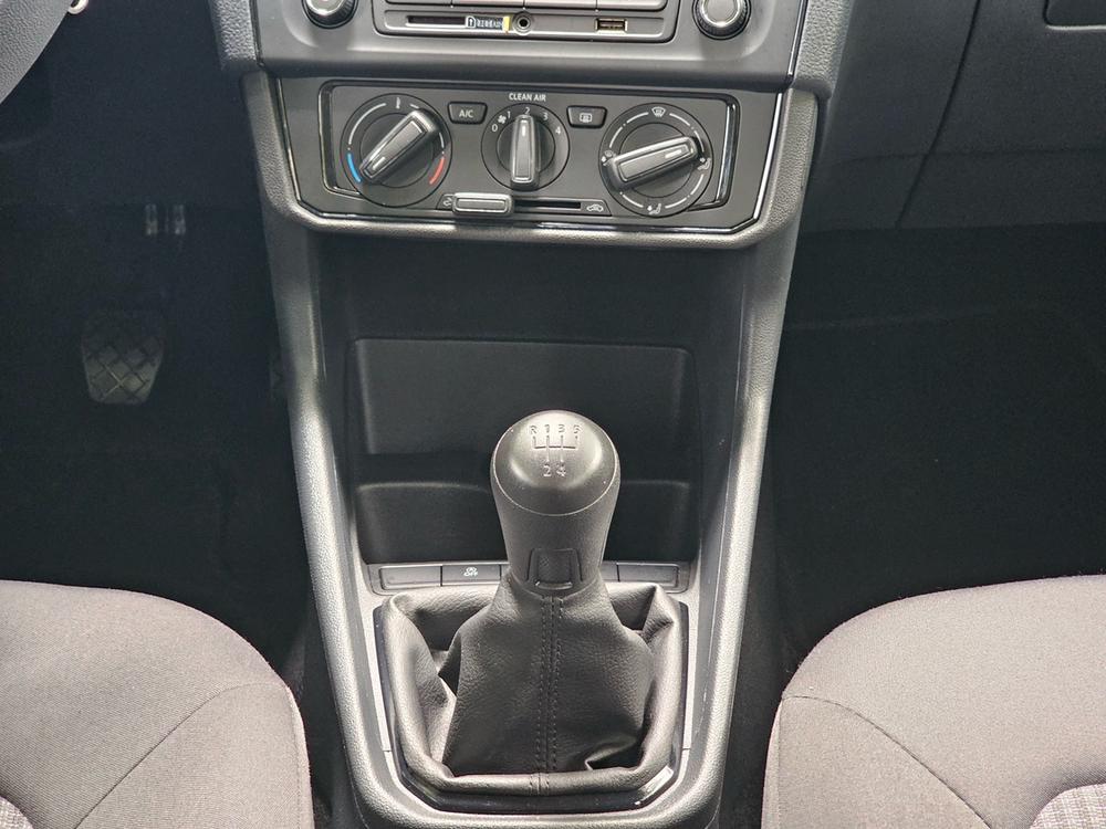 Volkswagen Santana 2021 car image #17