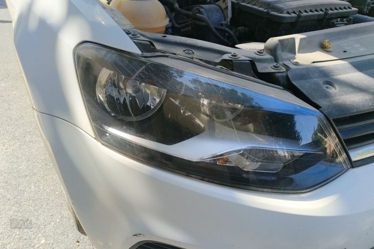 Volkswagen Polo 2019 car image #8