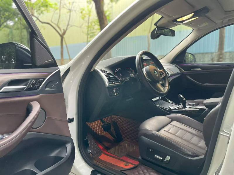 BMW X3 2020 immagine di auto #4